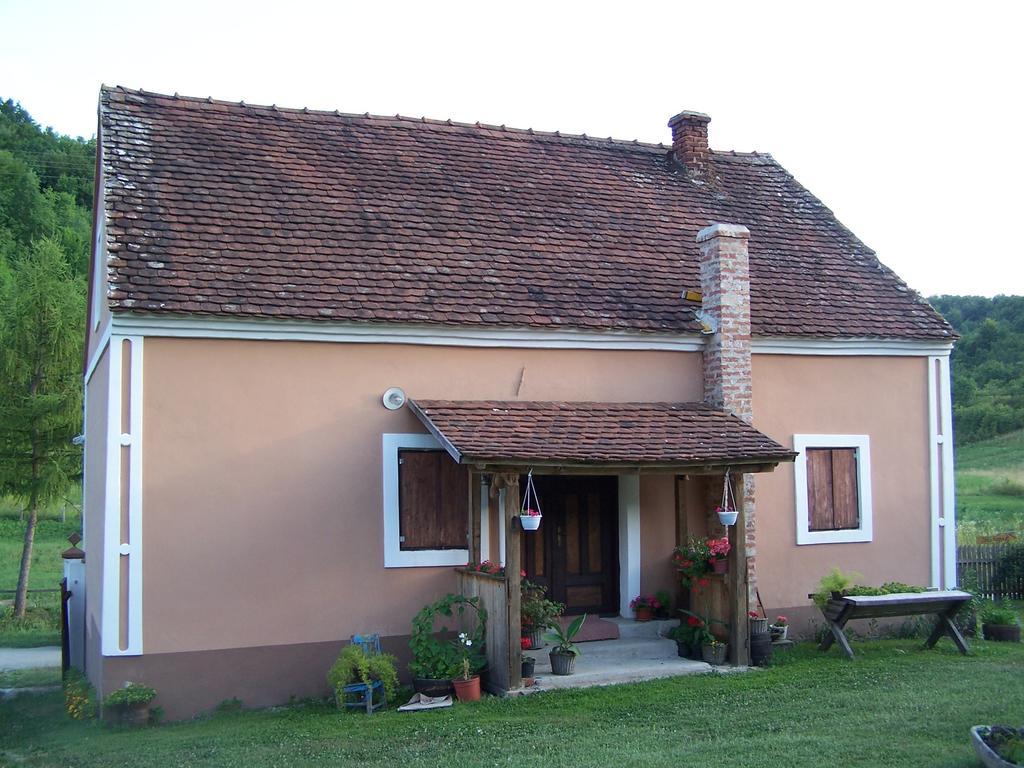 Apartment Eko Etno Selo Stara Kapela, Pavina Kuca